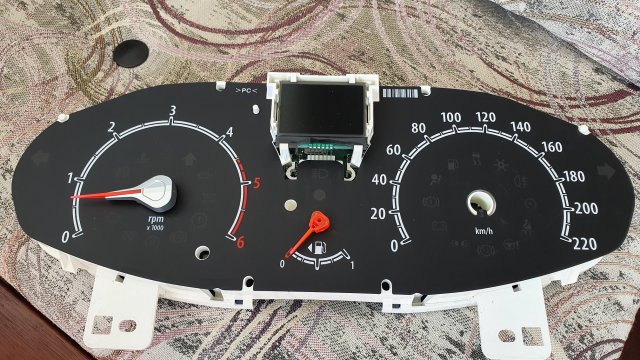 Fiseta 1.6TDCI Dash.jpg