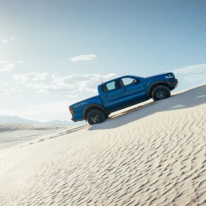 2019-Ford-Ranger-Raptor-104.jpg